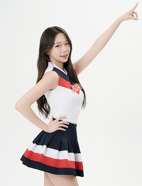 윤채원